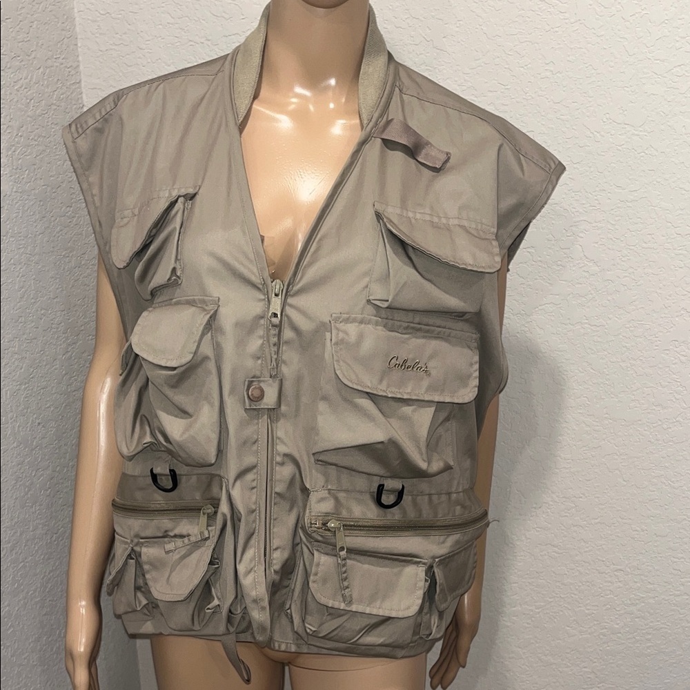 NWOT Cabela’s Beige Outdoor Vest